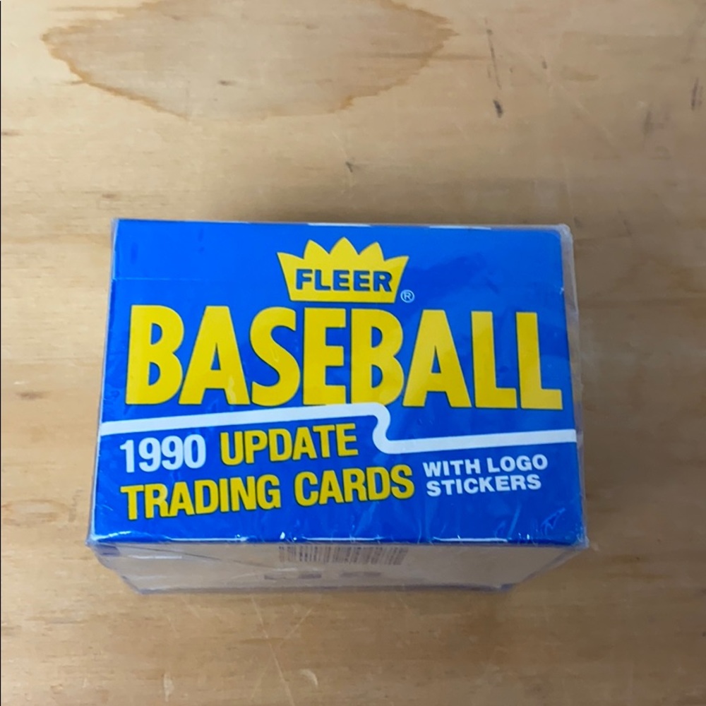 COPY - 1990 fleer baseball update trading set w stickers